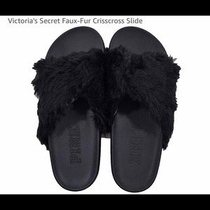 VS faux-fur crisscross slides